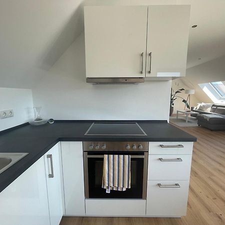 Rueckzugsort Im Rebenmeer Mit Terrasse, Grill & Parkplatz Venningen Luaran gambar